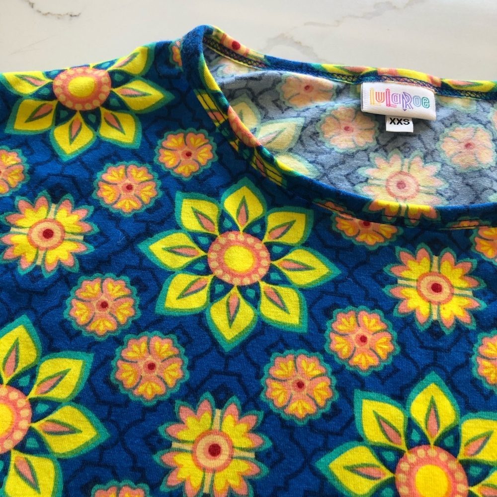 Lularoe XXS Irma top new but no tag